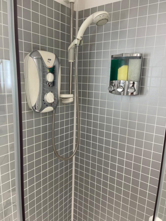 Alder En-Suites Self-Catering With Private Shower 1 Southampton Extérieur photo