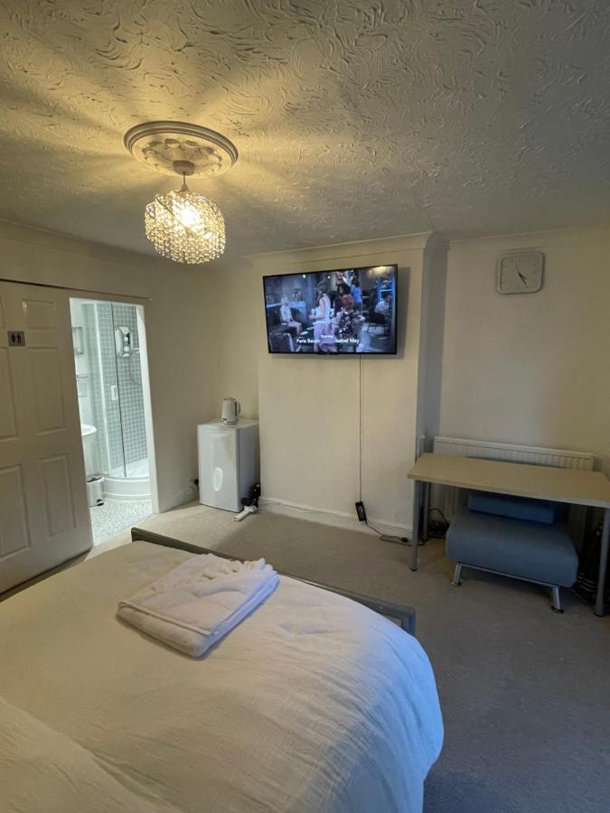 Alder En-Suites Self-Catering With Private Shower 1 Southampton Extérieur photo